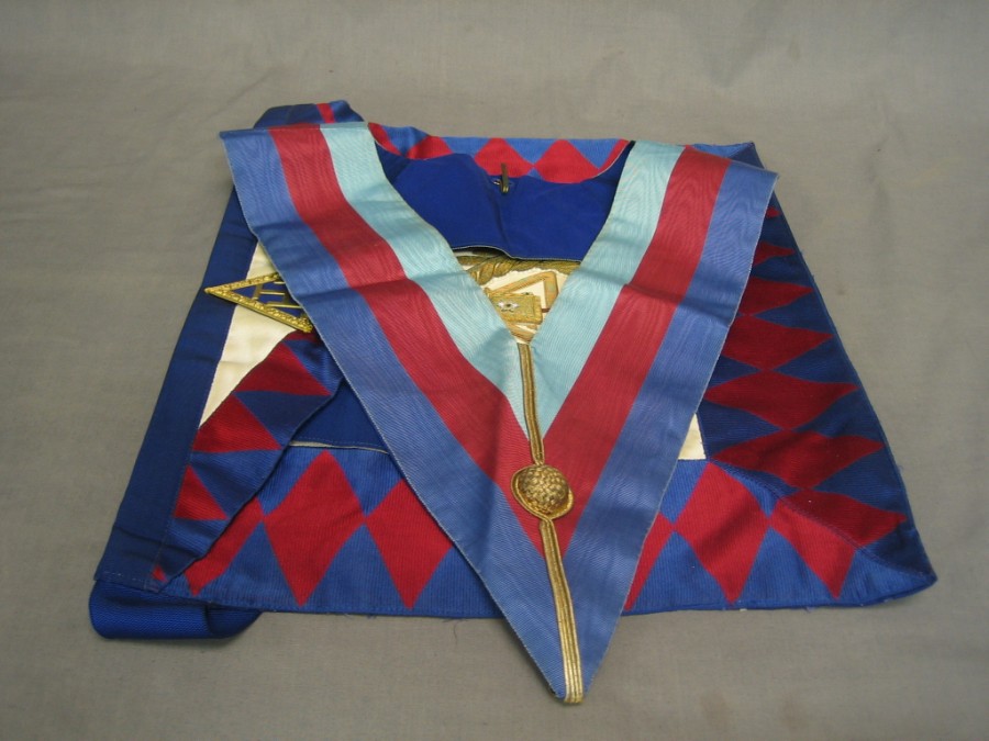 Lot No 888 A quantity of Masonic regalia comprising Supreme Grand