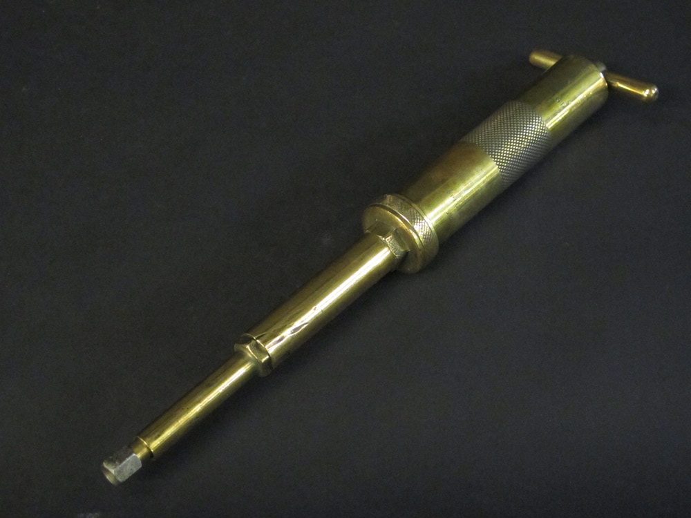 An Enats brass grease gun 11th July 2012 Denhams