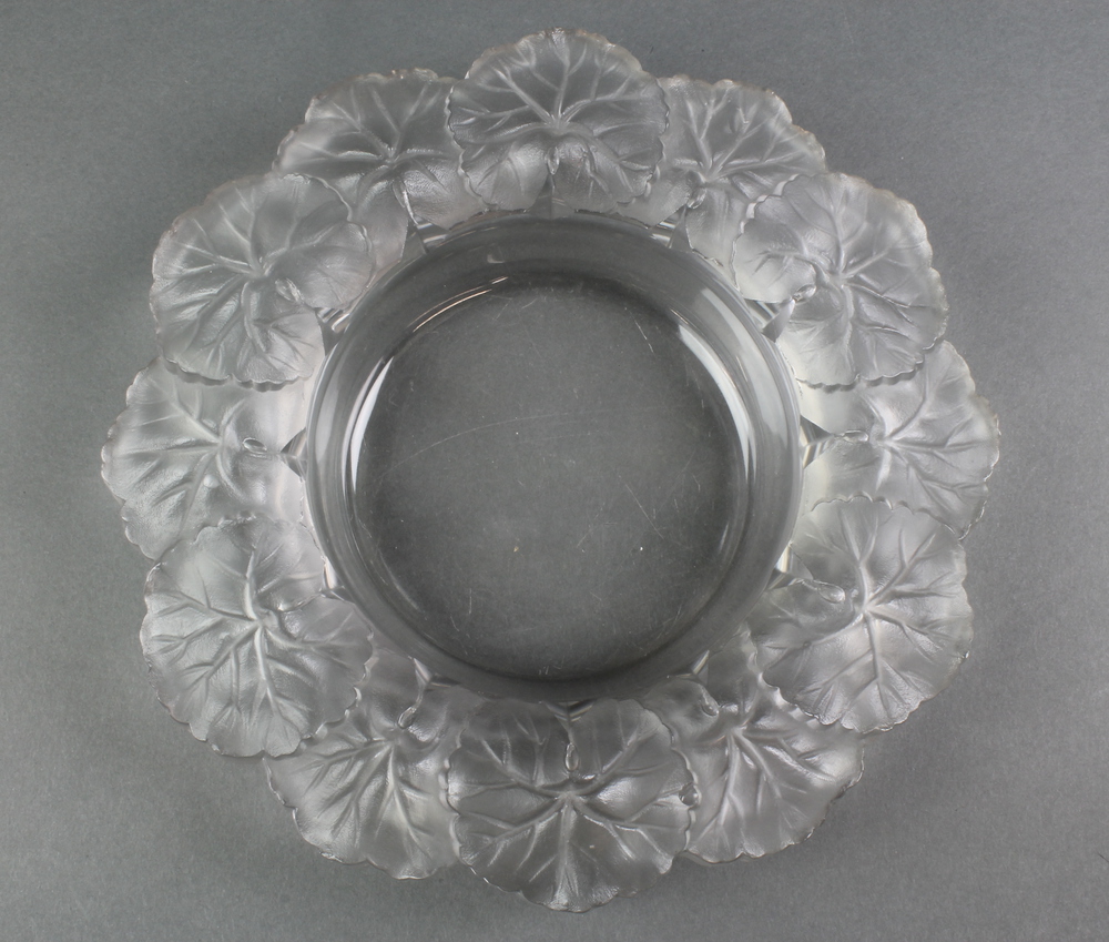 A Lalique Honfleur geranium clear glass trinket dish 1st July 2015 Denhams