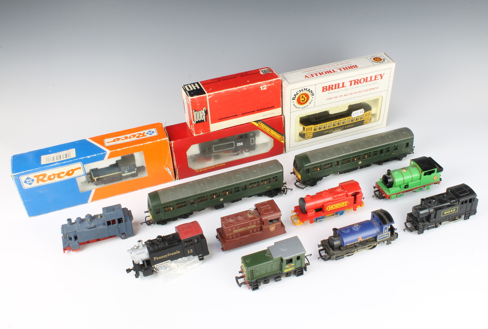 A Hornby OO gauge model tank engine R256 boxed, a 28th March 2018