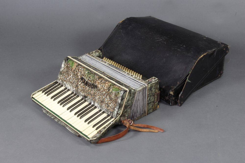 A Hohner Verdi III accordion with 120 buttons, 3rd July 2019 Denhams