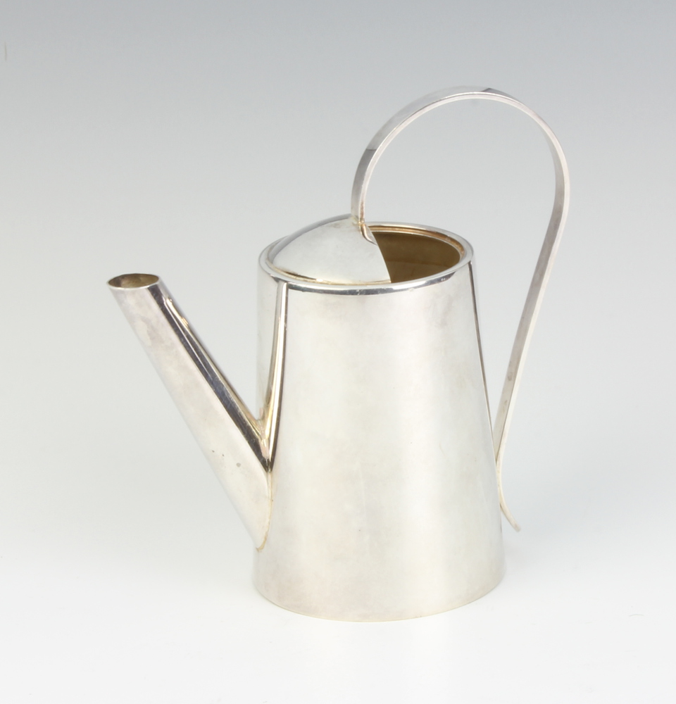 A Tiffany sterling silver watering can 11.5cm, 100 28th August 2019
