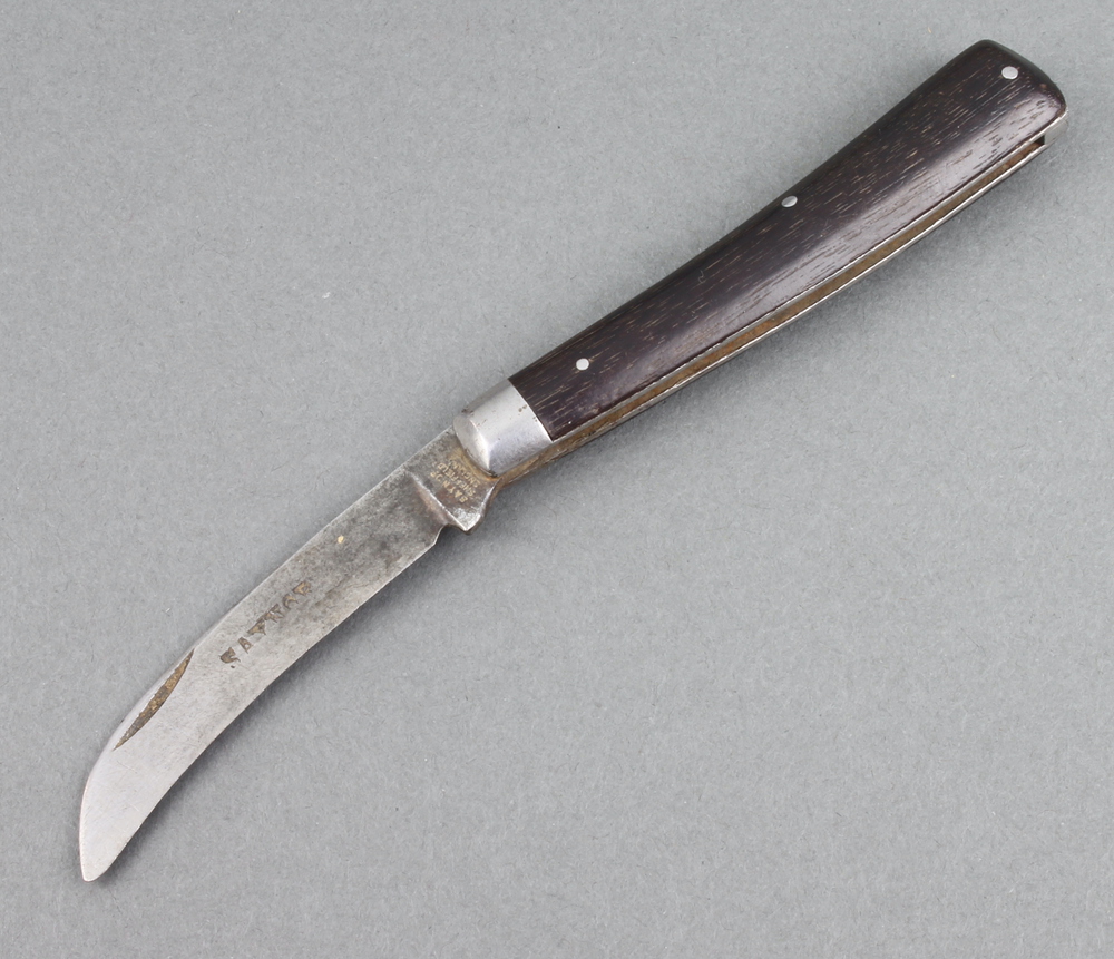 Saynor, a folding pruning knife, the 7.5cm blade 10th March 2022