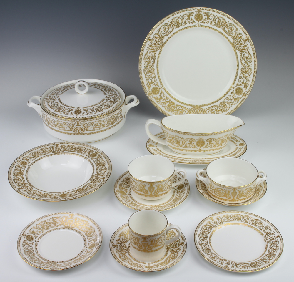 An extensive Royal Worcester Hyde Park pattern tea, 1st June 2022
