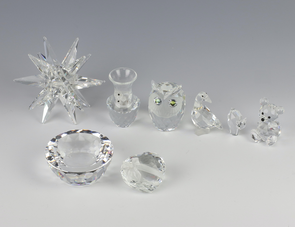 A Swarovski Crystal glass figure of an owl 6cm, a 23rd February 2023