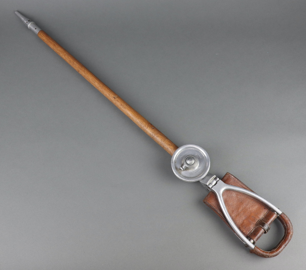 Siège Canne Pliant En Cuir Marron BRIGG LONDON - The Perfect Shooting Stick